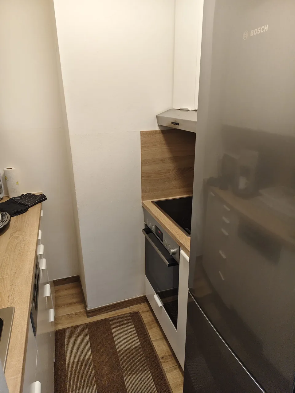 Küchenzeile im Apartment Alter Brummi